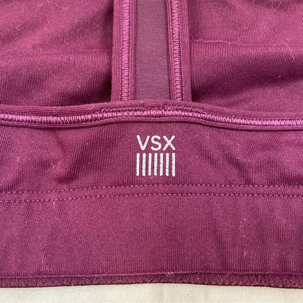 Victoria’s Secret Sport Burgundy‎ Medium Support Sports Bra Size Small